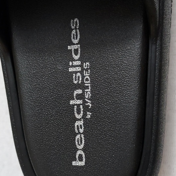 J Slides Beach Slides - Picture 9 of 10